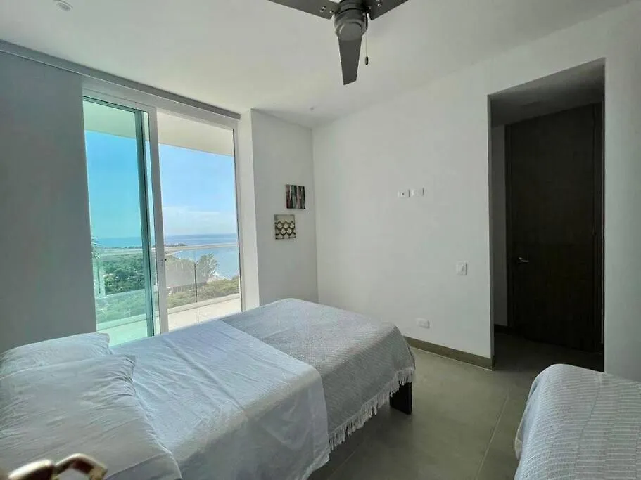 Espectacular Apartamento 211 M2, Playa Dormida Dos 0*,