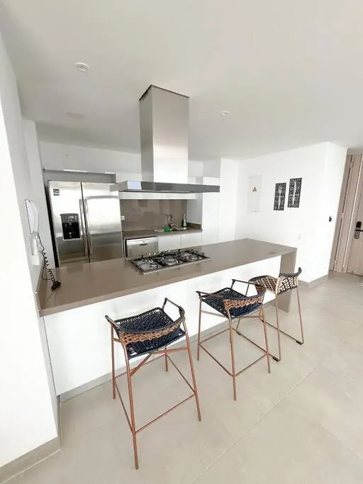 Espectacular Apartamento 211 M2, Playa Dormida Dos Apartment